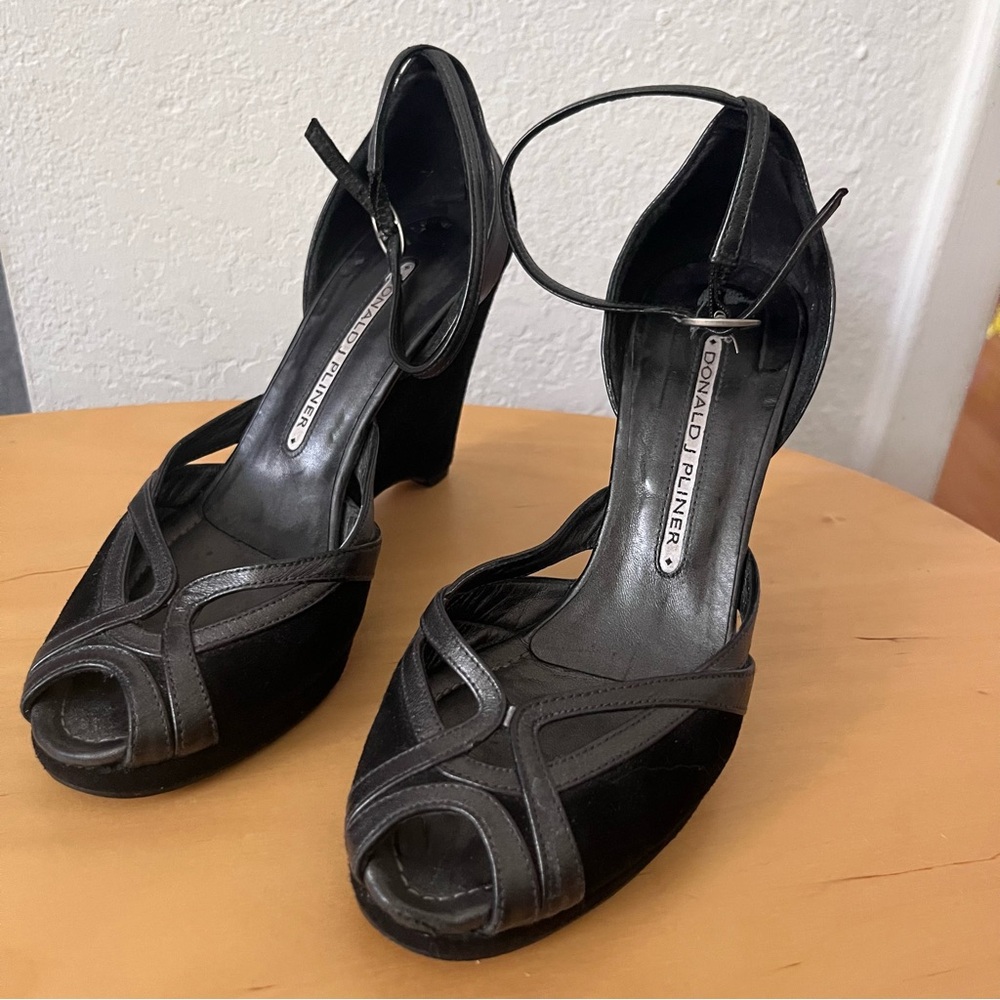 Donald J Pliner Platform Wedge Heels Leather Suede Size 5